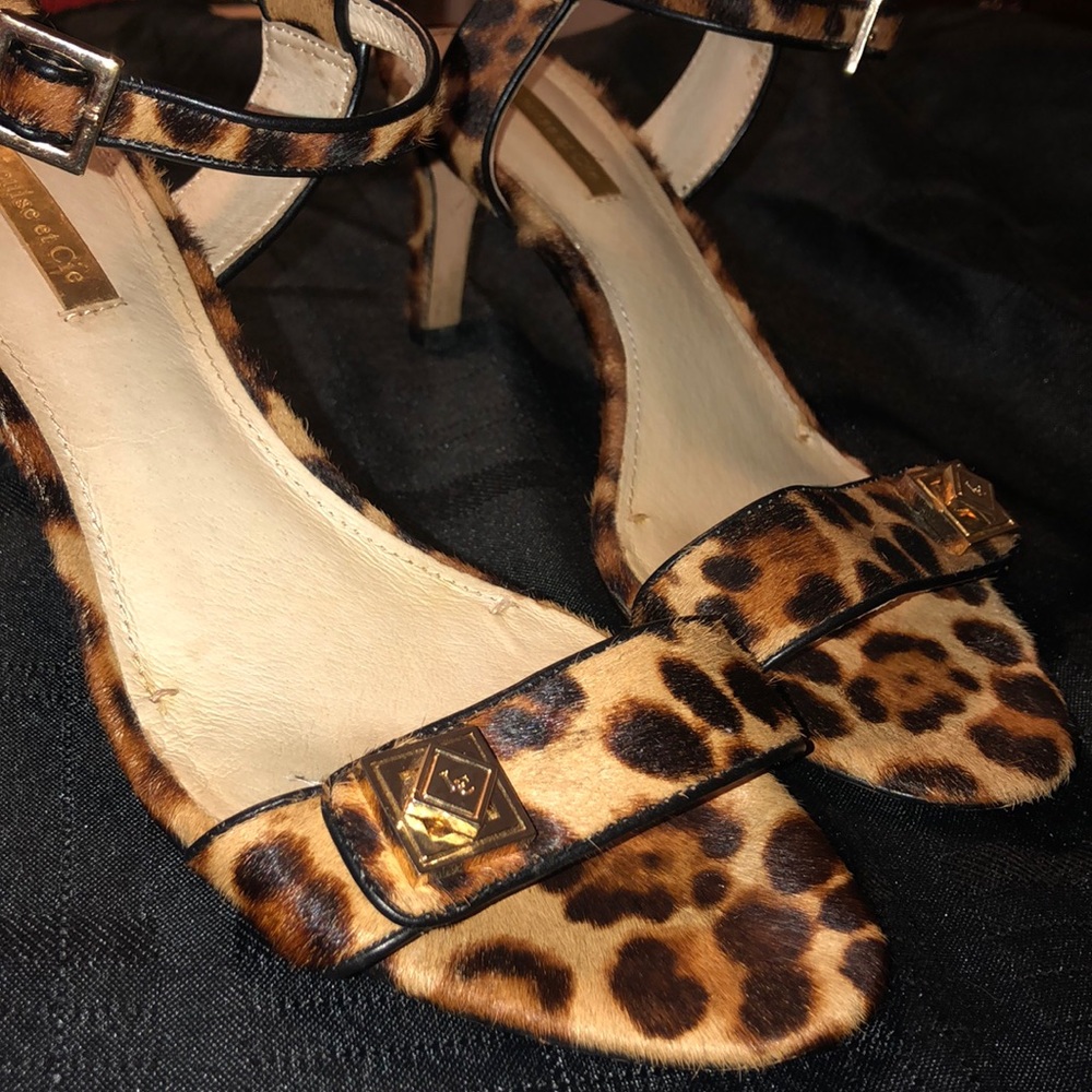 Calf fur Louise et Cie heels